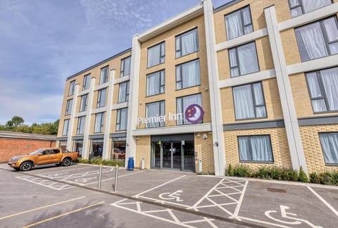 Premier Inn Bury St Edmunds North - A14 Hotel in Bury Saint Edmunds