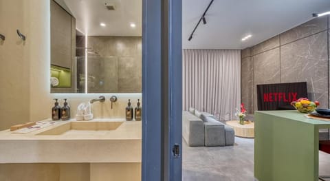 XO Canggu Adults Only Apartment in North Kuta