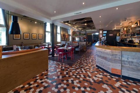 Premier Inn Gloucester - Quayside Hotel in Gloucester