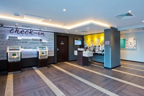 Premier Inn Gloucester - Quayside Hotel in Gloucester