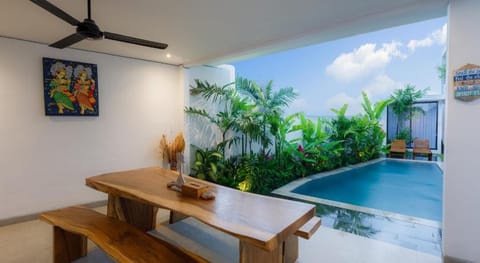 Famiglie Guest House Bed and Breakfast in North Kuta