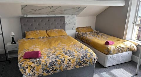 Green Lodge Near LFC Anfield - Free Street Parking Hotel in Liverpool