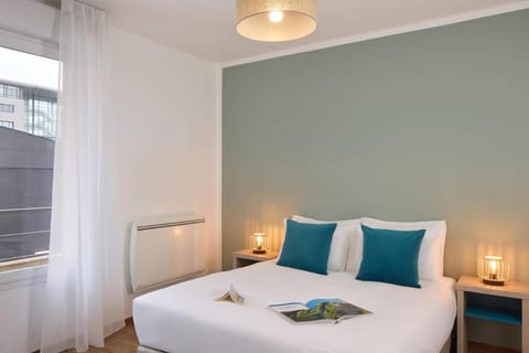 Quality Suites Valenciennes Apartment hotel in Valenciennes