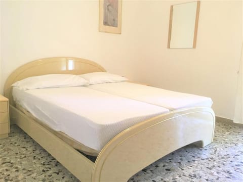 Bibione Pineda villa with porch and garden Villa in Bibione