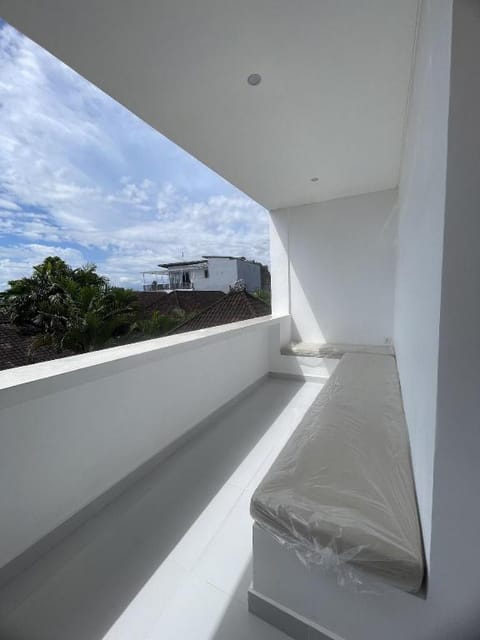 Sundari Guesthouse Pererenan Bed and Breakfast in North Kuta