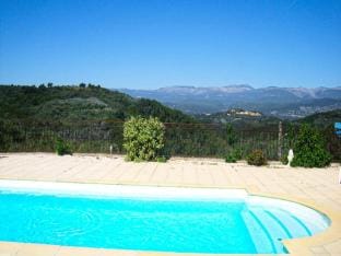 Houses  Villas for 8 People Apartment in Mandelieu-La Napoule