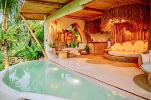 AUREA by Oniria - Jungle Bamboo Villa Vacation rental in Sidemen