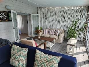 Penguins @ Sea in Private Nature Reserve & Beach Vacation rental in Cape Town