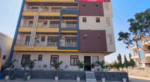 Hotel Prime Ganesh Hotel in Jaipur