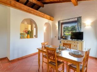 Comfortable flat with pool Apartment in Sassari