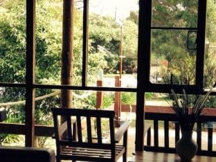 Chloes Cabin Accommodation Vacation rental in White Beach