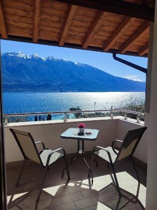 Appartamenti Helios Apartment in Limone Sul Garda
