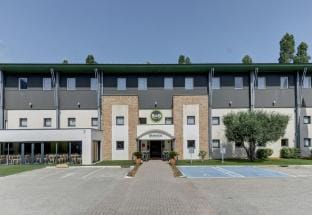 B&B HOTEL Aubagne Gemenos Hotel in Gémenos