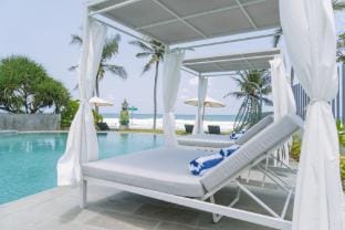 Nyuh Lengkong Beachfront Villa near Tanah Lot Villa in Kerambitan