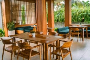 Nyuh Lengkong Beachfront Villa near Tanah Lot Villa in Kerambitan