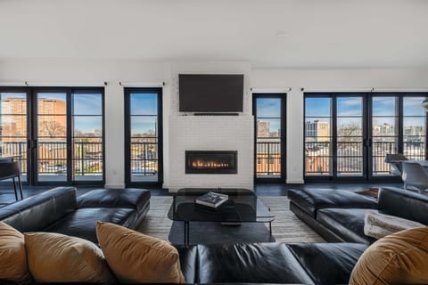 Family room of the 3rd-floor.