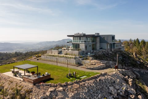Relax in the inner courtyard with comfortable seating and an electric firepit.