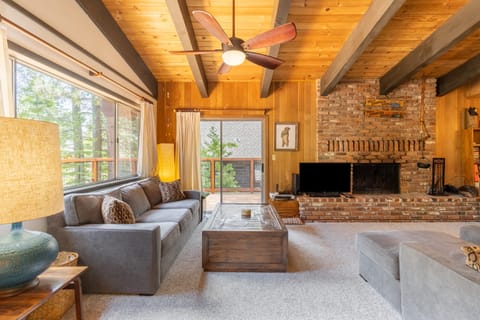 Tons of natural light.