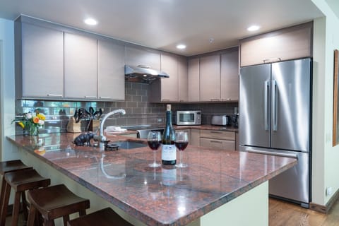 Breakfast bar seating.