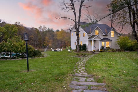 The Hudson Valley is calling!