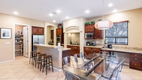 Kitchen and dining area.