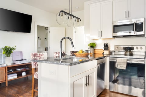 Stunning amenities in the kitchen.