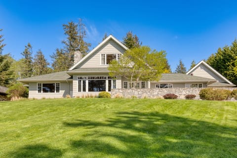Perfect retreat on Whidbey Island!