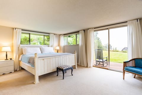 Comfortable bedrooms with additional alcove sleeping spaces.