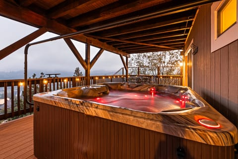Hot tub with views.