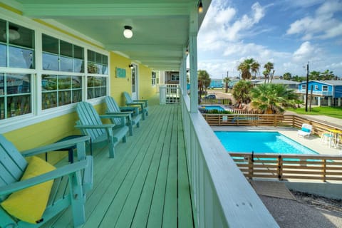 Welcome to Sun' Beach!