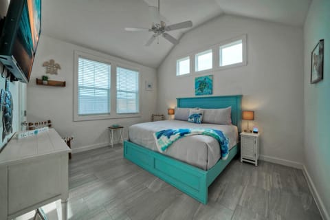 Bedroom 1 features a king bed.