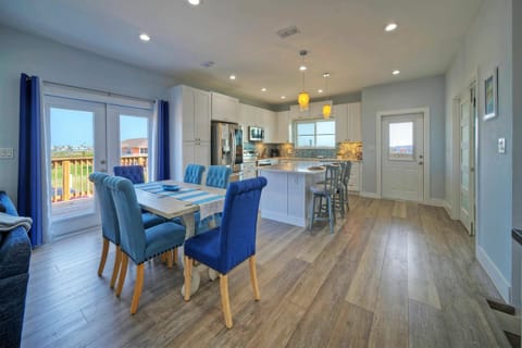 Newly Built, Outdoor Living, View, Boat Parking | 50 Shades of Blue by AvantStay House in Port Aransas