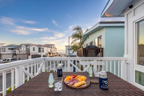 Enjoy a snack accompanied by the ocean breeze.