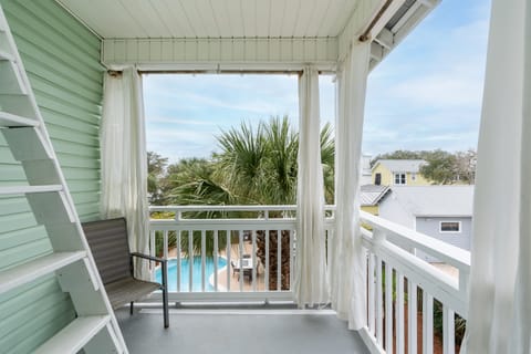 Catch the ocean breeze from the balcony.