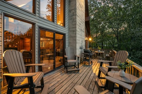 Relax and unwind on this secluded deck surrounded by nature.