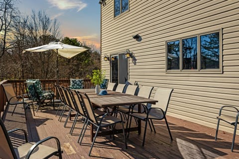 Beautiful outdoor dining area.