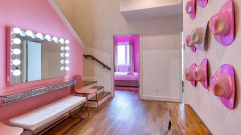 Star-worthy vanity for getting ready for it.