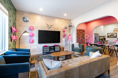 Welcome to Last Rodeo Suite 2!