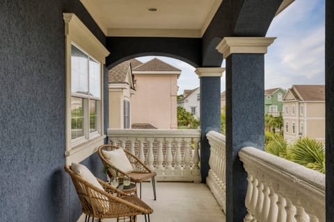 Primary bedroom's balcony.