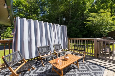 Enjoy drinks and chill time on the deck.