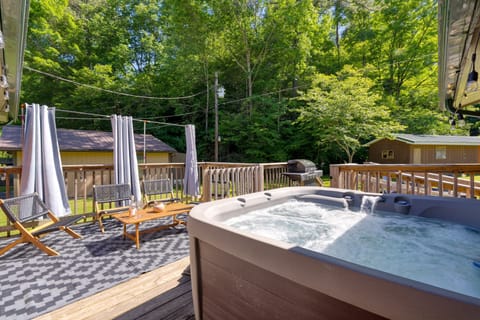 Unwind and soak in luxury in our relaxing hot tub.
