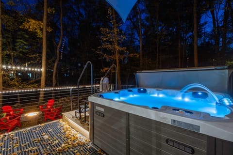 Vaulted ceilings in the living area.