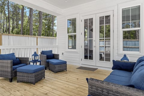 30A Shady Palms by AvantStay | Boat-Friendly w/ Heated Pool House in Seagrove Beach