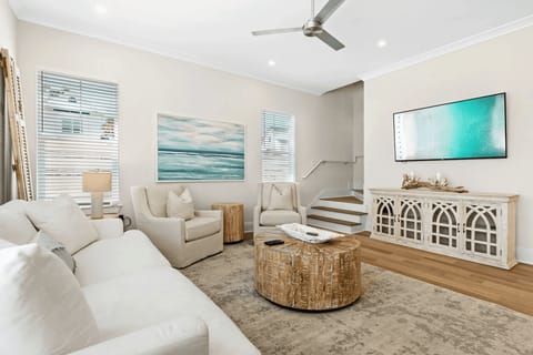 Emerald Escape by AvantStay | Walk to Beach House in Inlet Beach