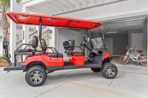 Sea Dweller by AvantStay | Rooftop Spa + Gulf View | Golf Cart, Pool House in Inlet Beach