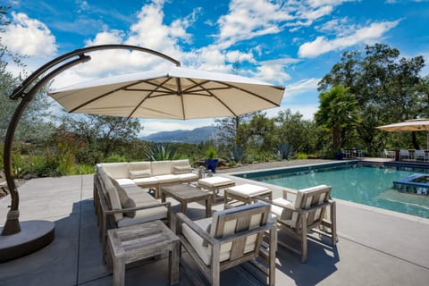 Outdoor living in style.