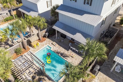 Elevate your perspective.