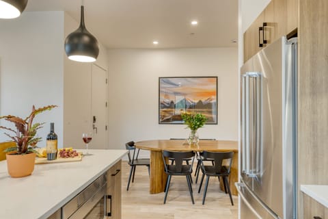 1115 Aerie Buyout | 2 Units, Near Downtown | Hot Tub + Mountain View House in Bend