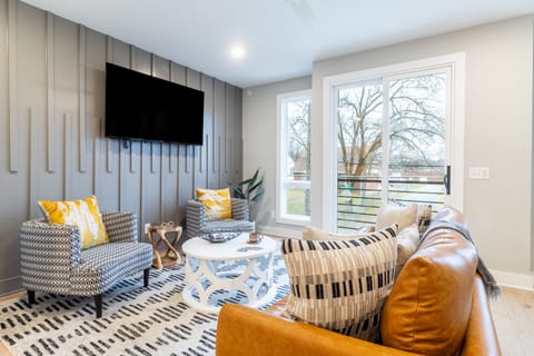 Kick back and stream