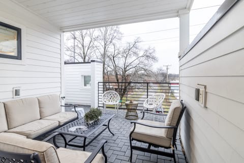 Balcony with a breeze